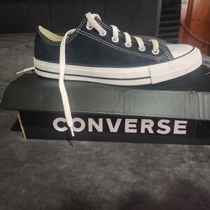 Converse, size 8